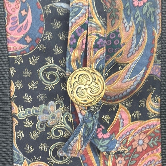 Colourful handmade tote bag with flap button closure - Picture 3 of 7